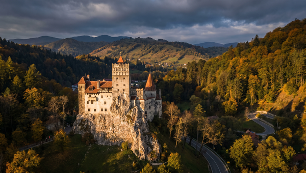 Romania hero -- Bran Castle