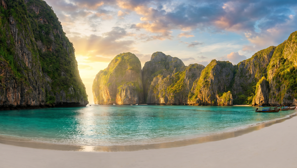 Thailand hero -- The Phi Phi Islands
