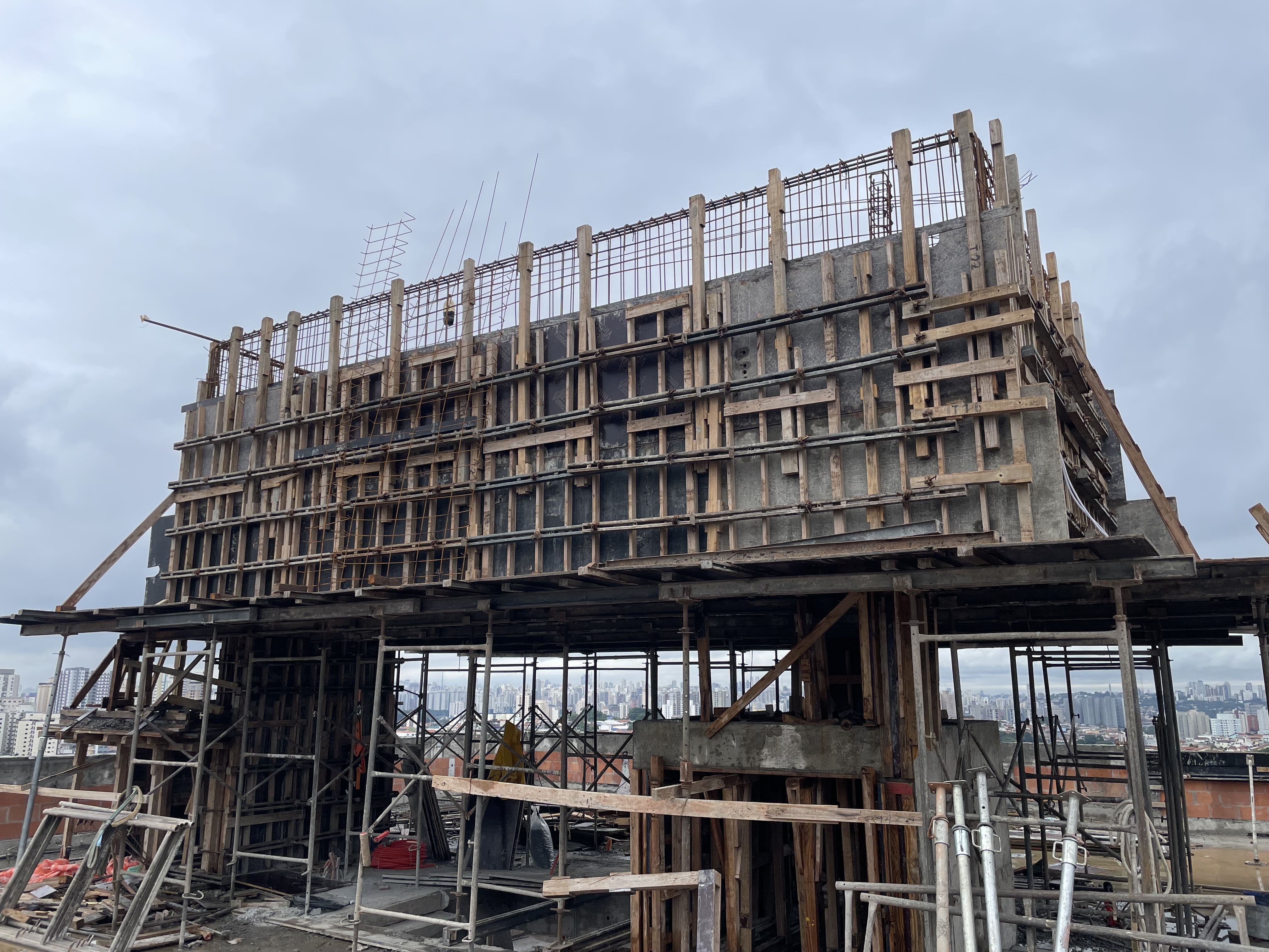 Vista externa da forma da caixa d'água