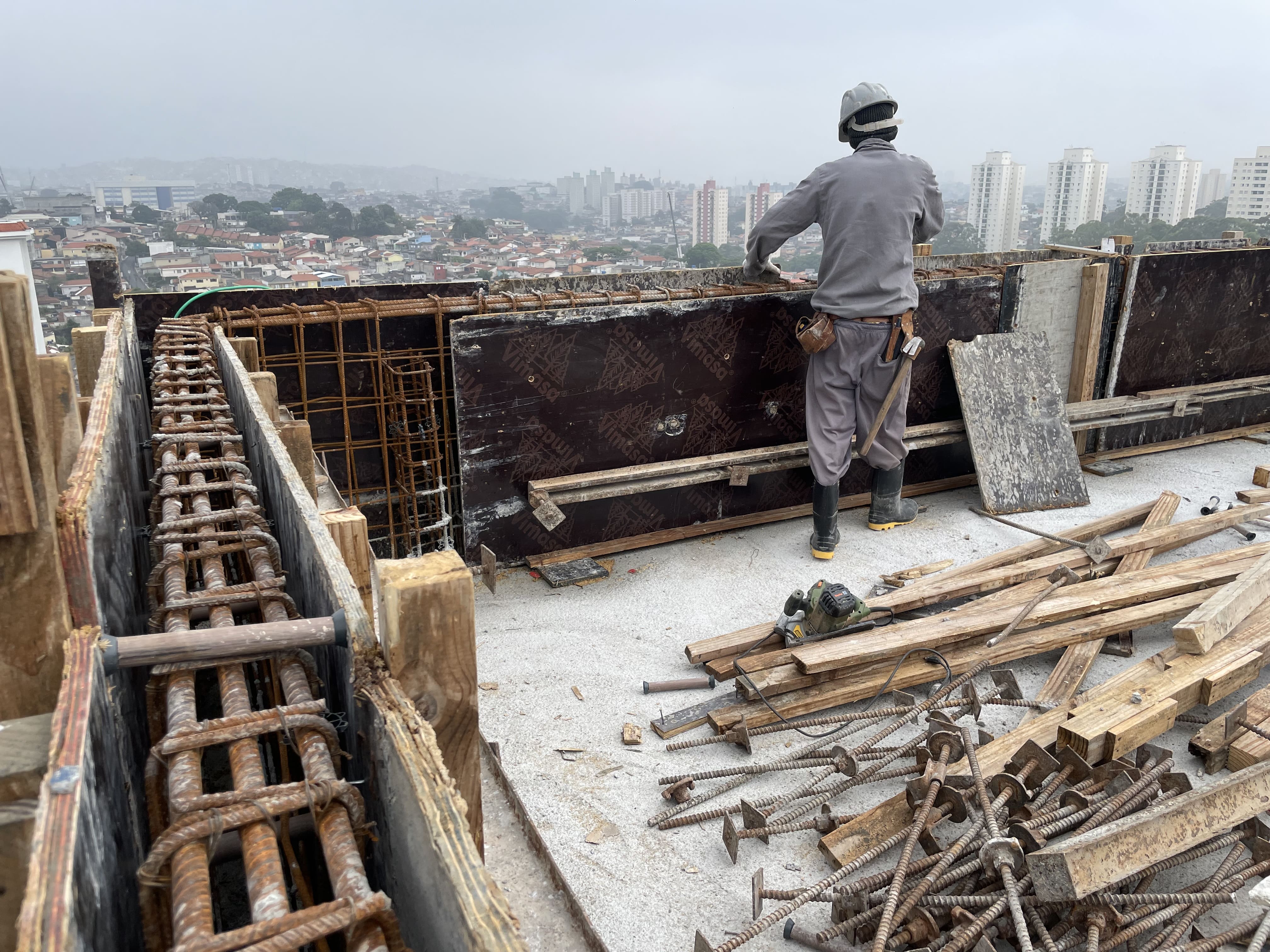  Montagem da forma - platibanda caixa d'água