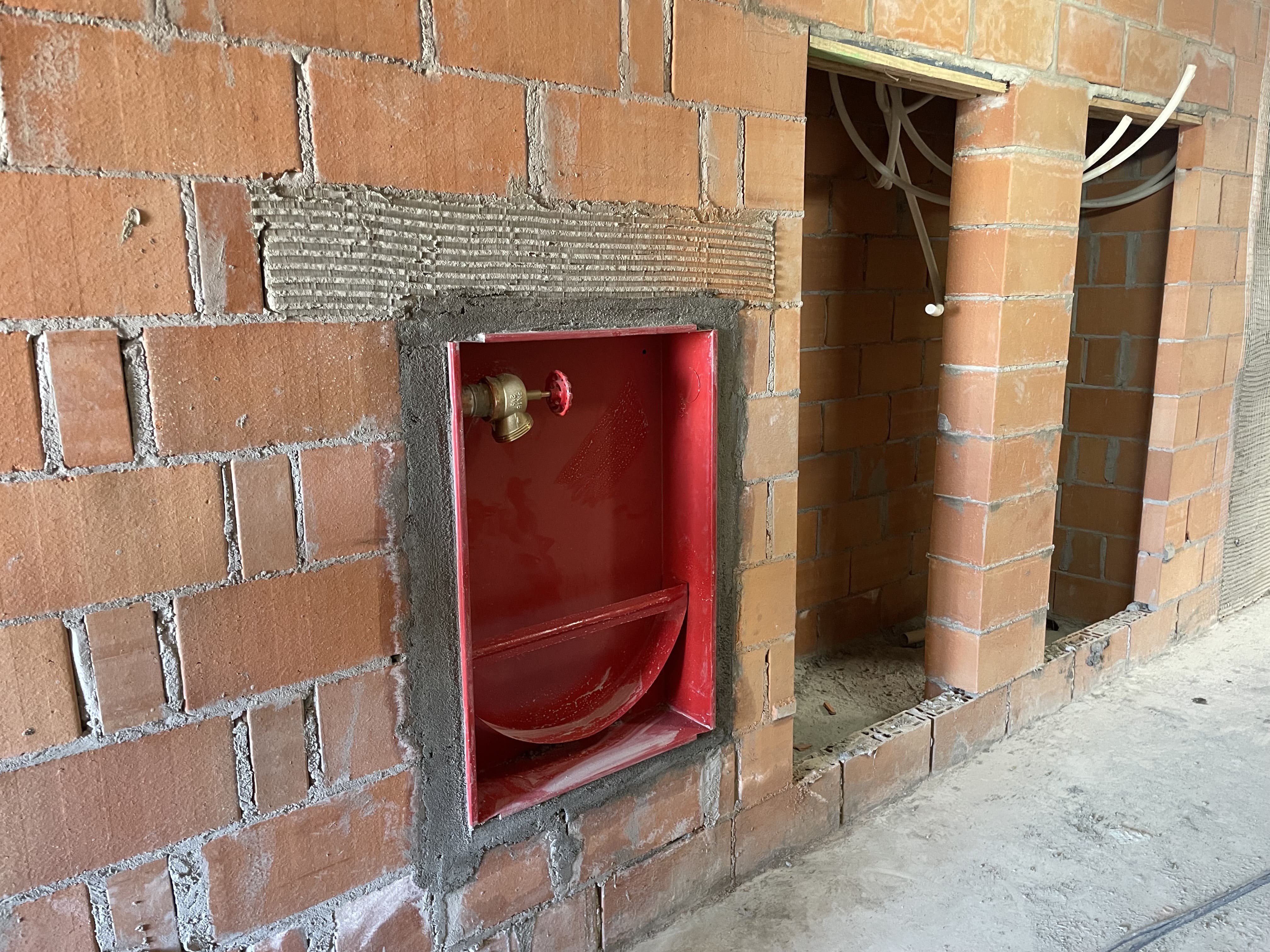 Caixas de hidrante instaladas