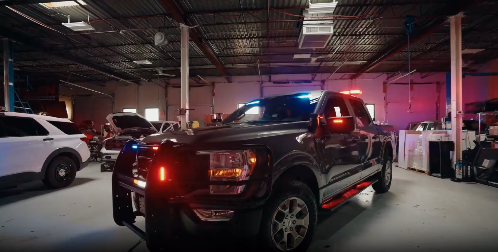 Leslie Emergency Vehicles lighting on a Police Vehicle | Truck