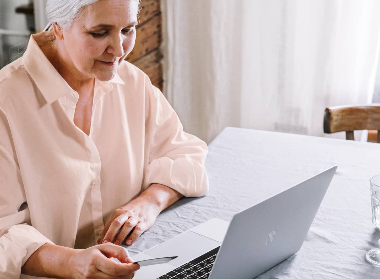 How technology can improve the lives of eldery people