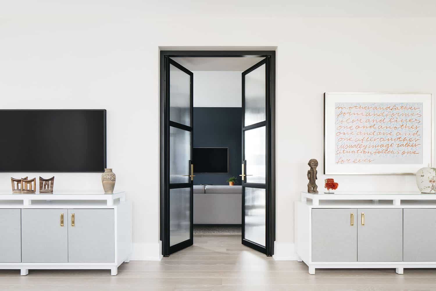 contemporary-living-room