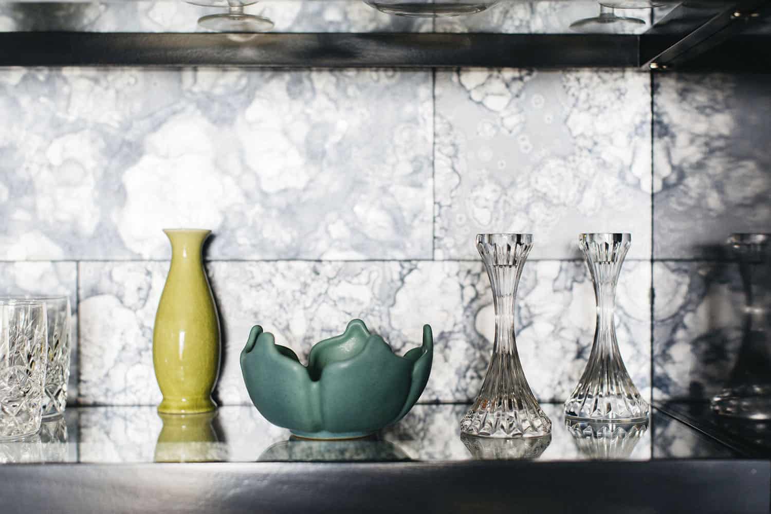 contemporary-shelf-detail