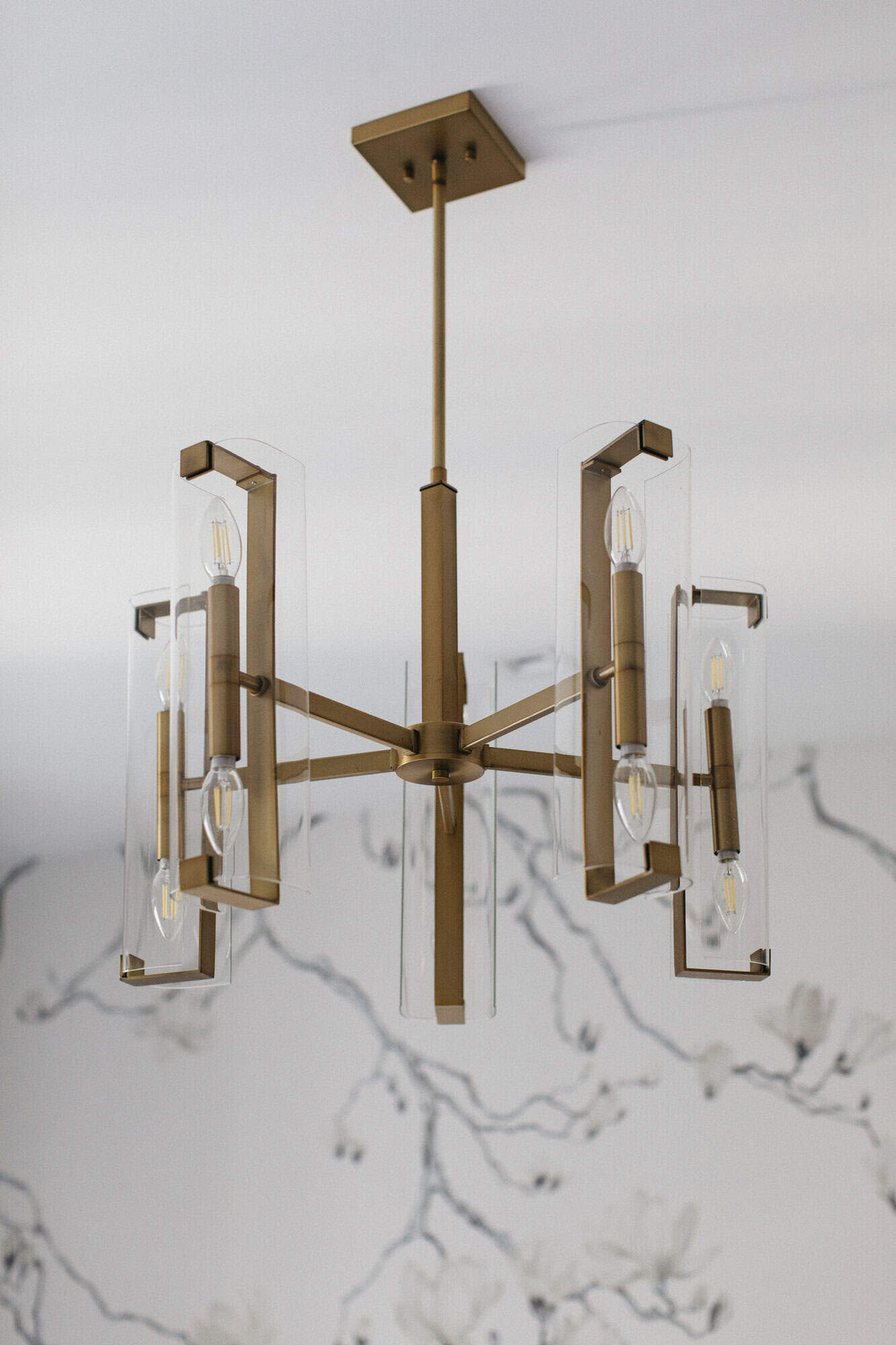contemporary-bedroom-light-fixture