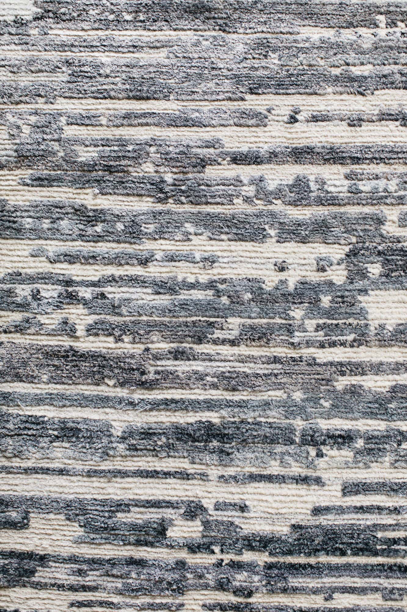 contemporary-bedroom-rug-detail