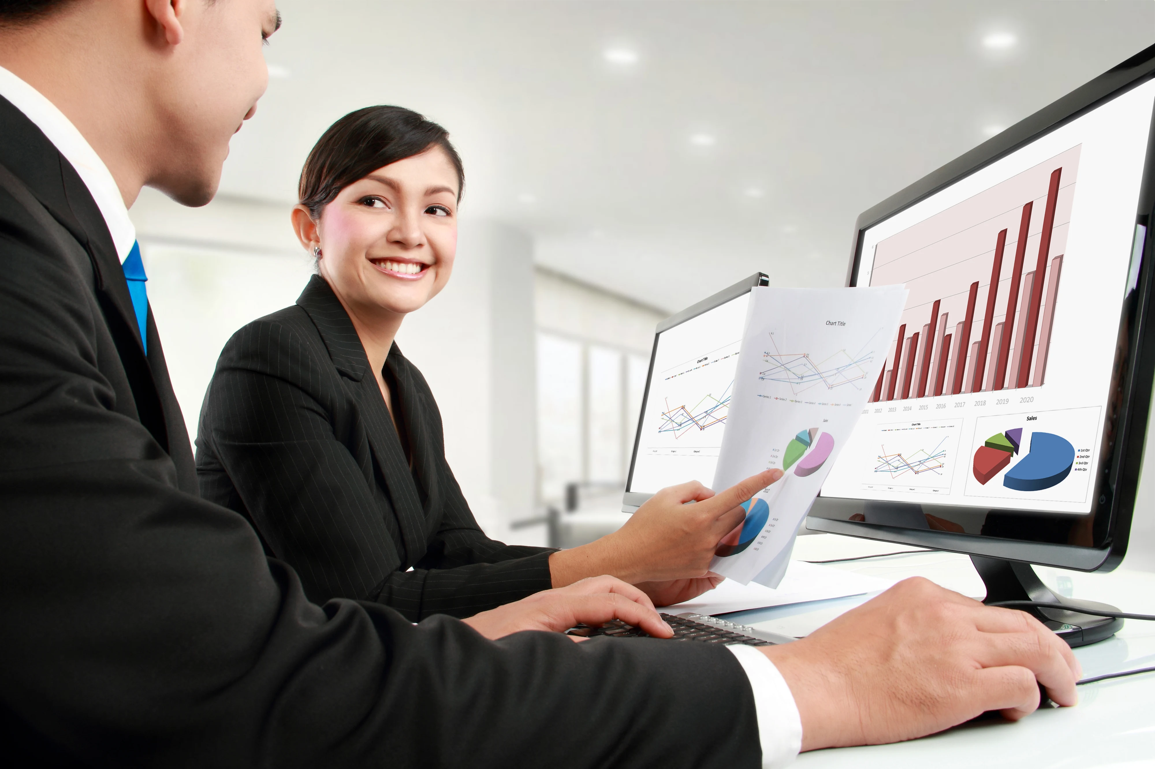 shutterstock_ office image 