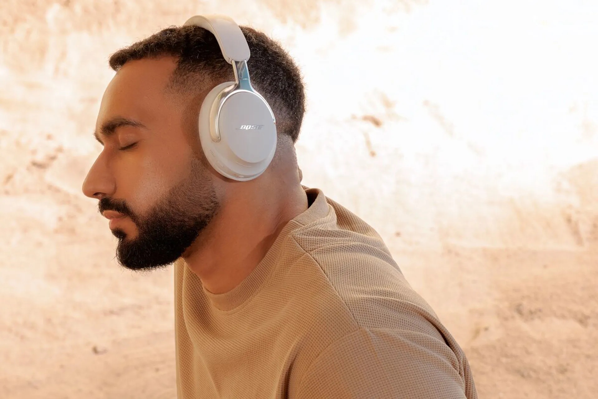 Bose QuietComfort Ultra Headphones (2e gen) in gebruik