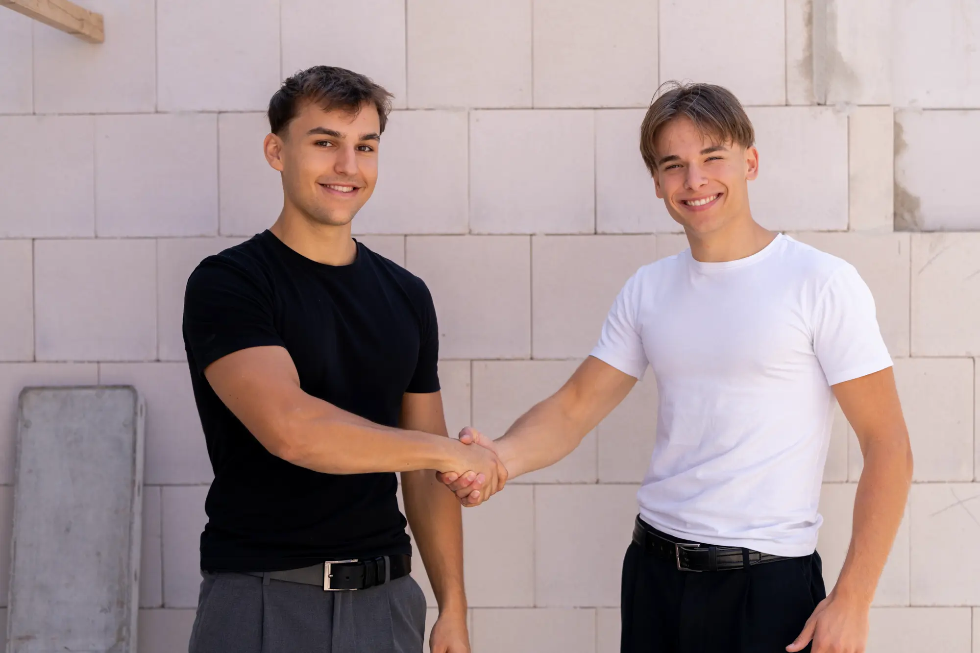 Medien Baustelle Levi Koller und Oskar Lode