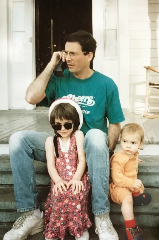 Bill Riley two of his children in a vintage photo from the 90's