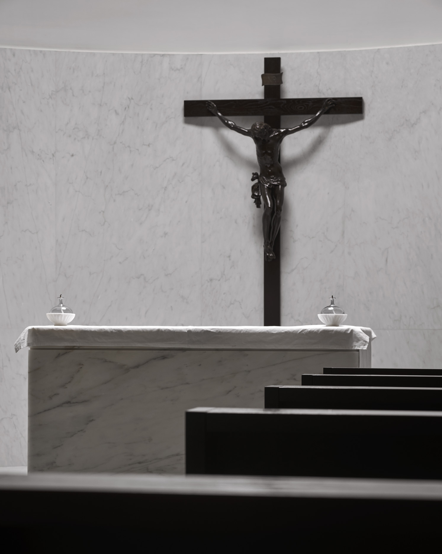 A facade rendering of 101 Spadina from the ground.