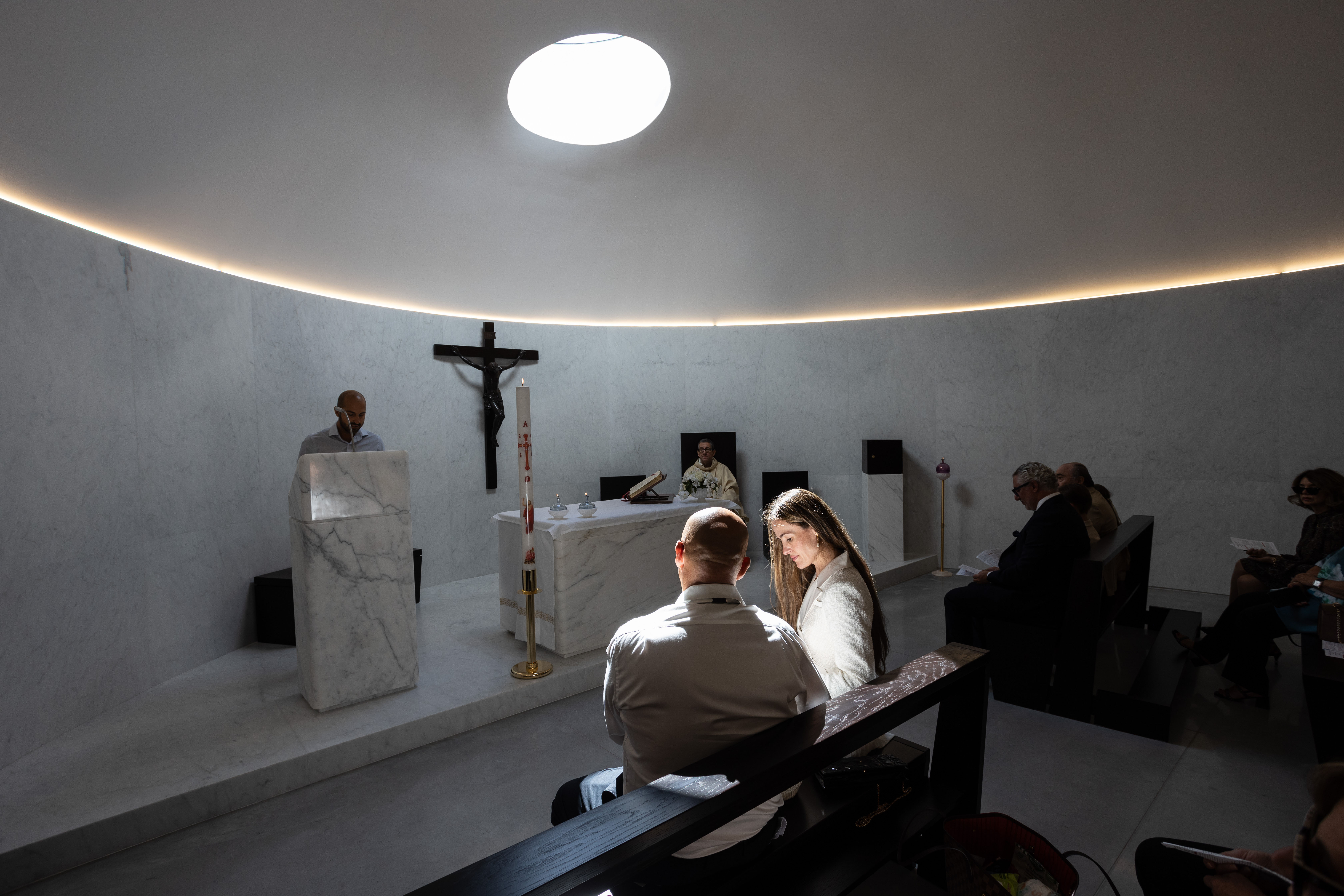 101 Spadina's rooftop balcony with seating and barbeques. 