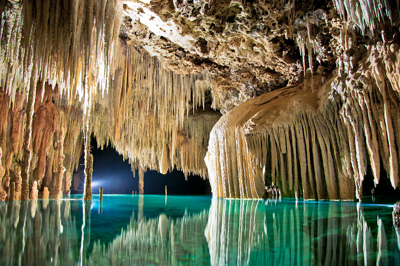 exploring Rio Secreto Riviera Maya
