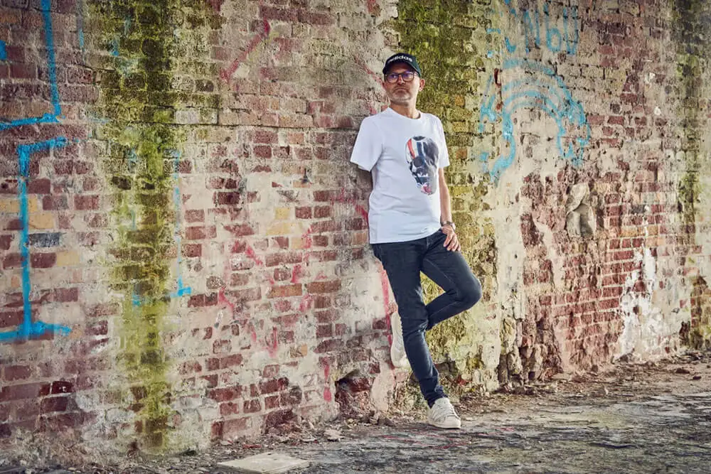Jeppe Klausen – freelance Art Director og grafisk designer bag KATAPULT i Aarhus