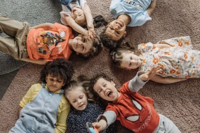 Gewaltprävention im Kindergarten lernen