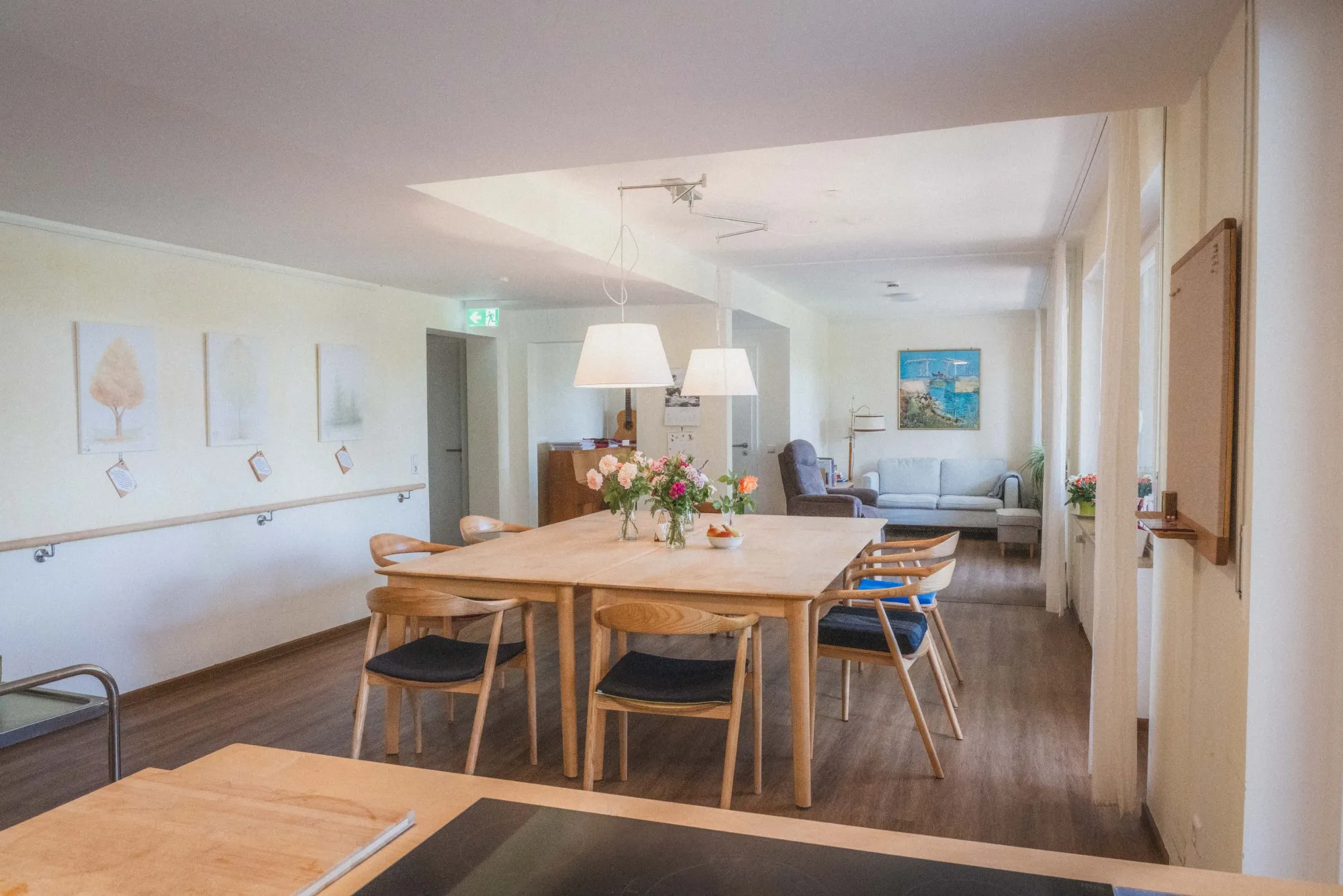 Heller, gemütlicher Essraum im betreuten Wohnen lebenswert in Wangen.