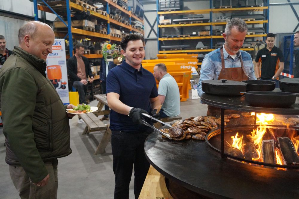 Bouwvakborrel organiseren op locatie met BBQ