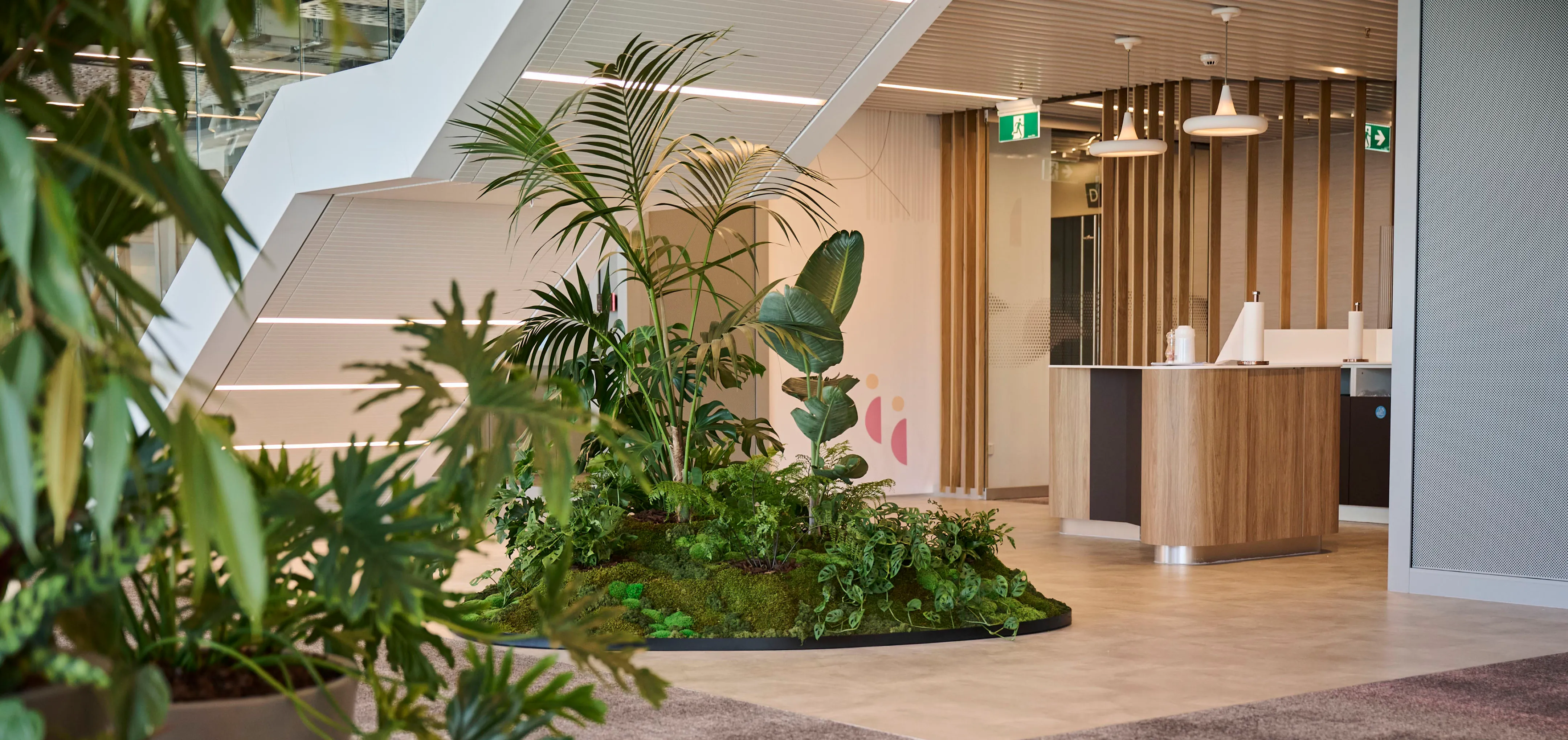 Deloitte knew that Outside In would create inspiring green spaces for their new workplace to help their people thrive.