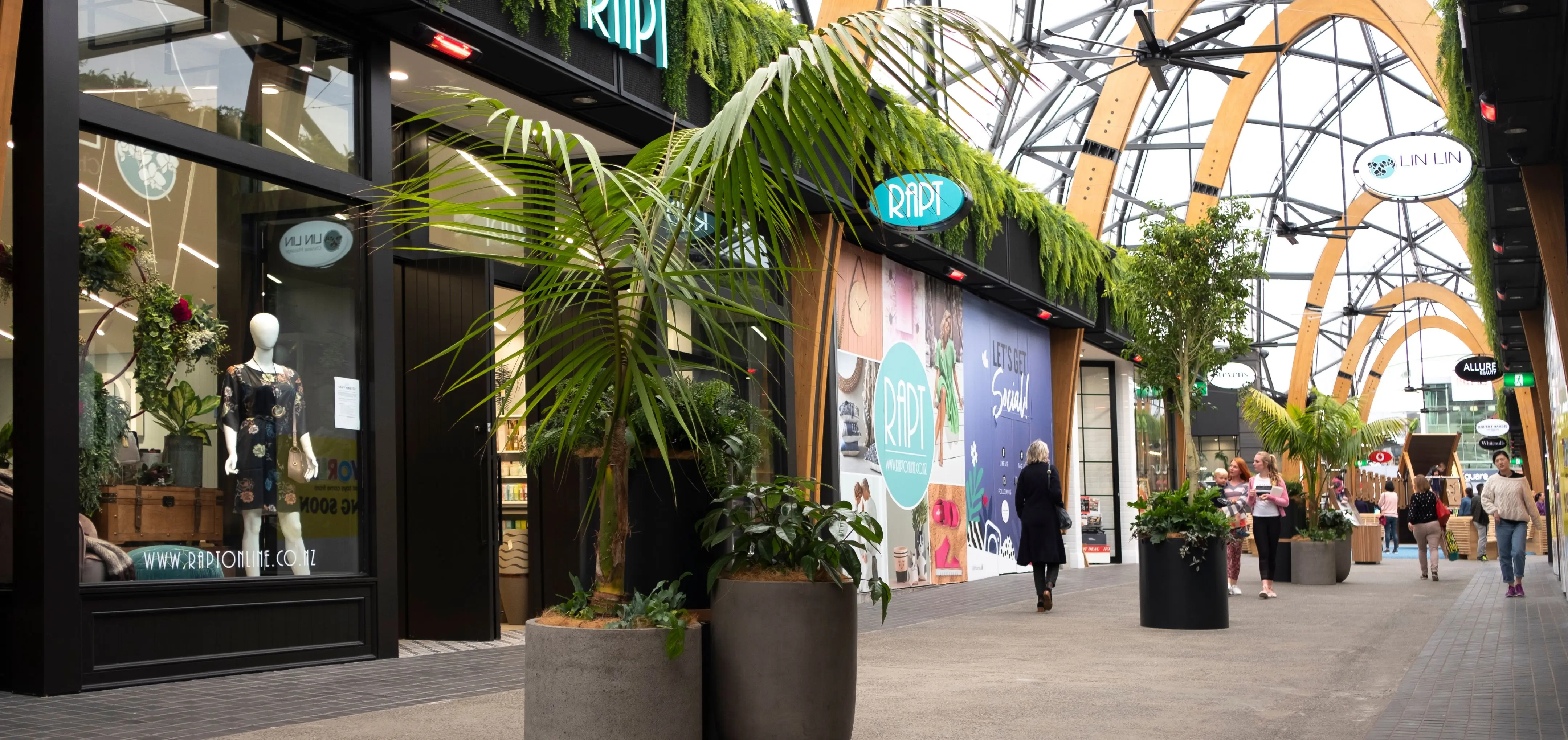 Greenery enhances a strong botanical theme that sets Botany Town Centre apart and helps it achieve its commercial goals.