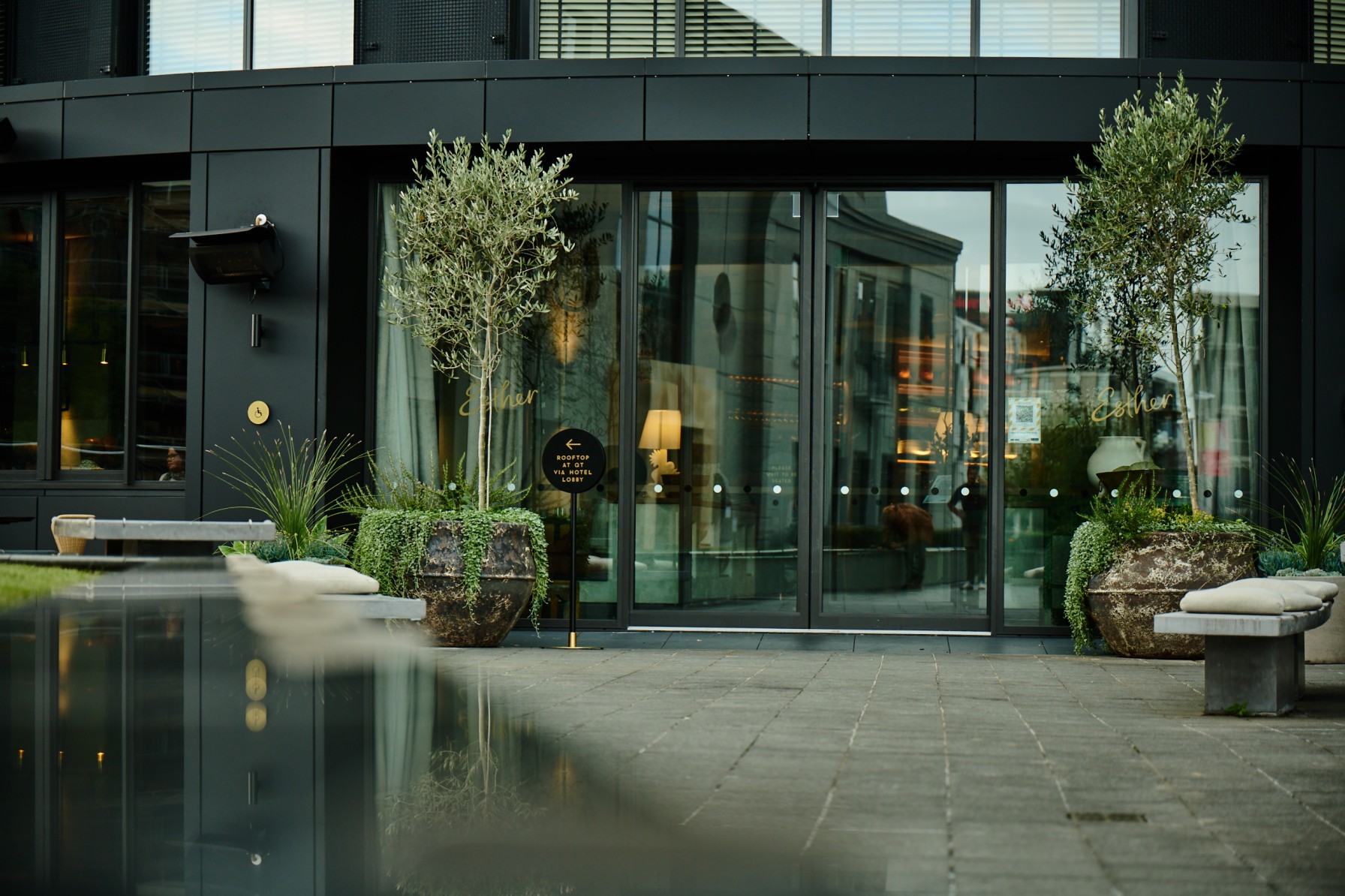QT Hotel