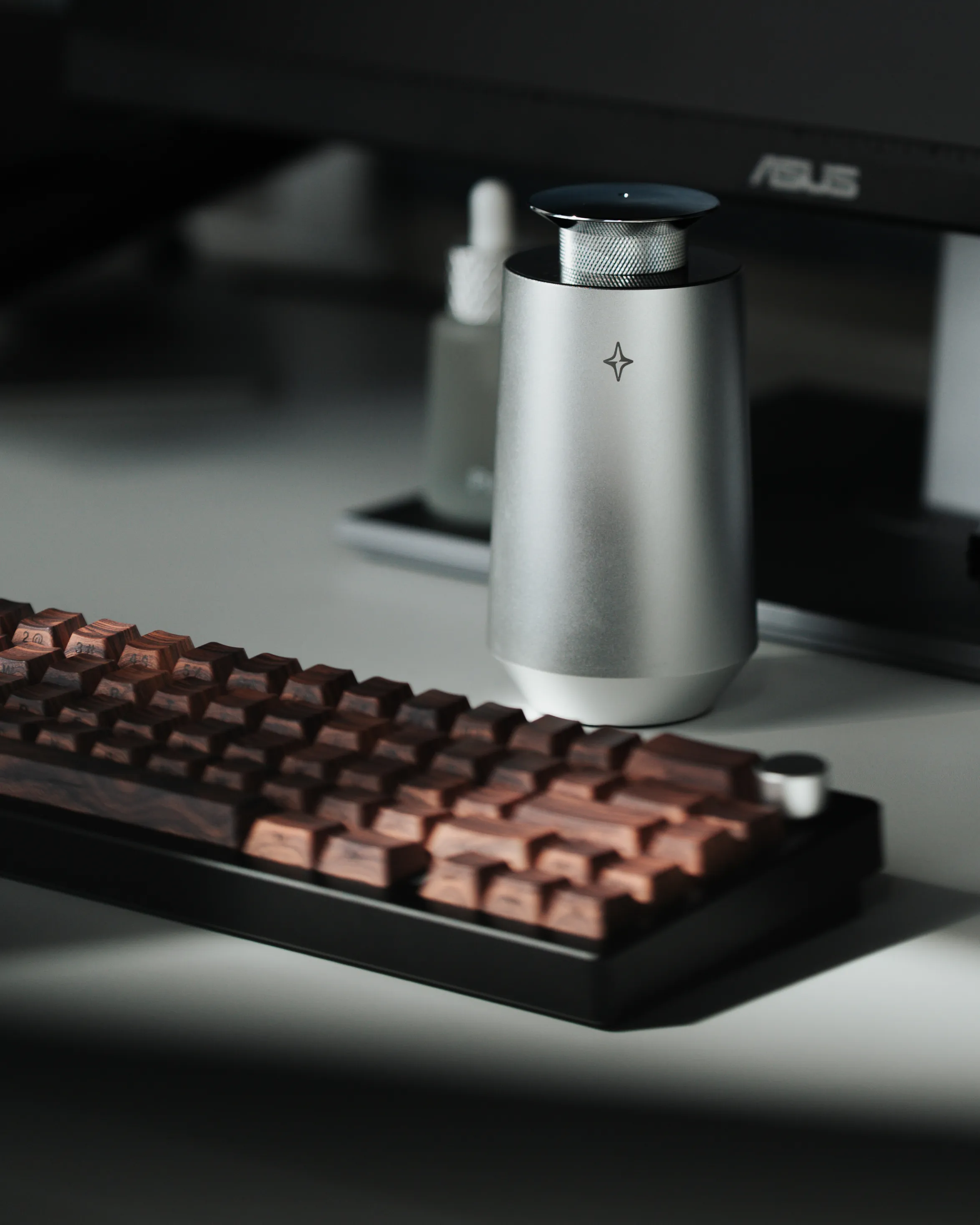 focus on the air diffuser the vessel on office desk