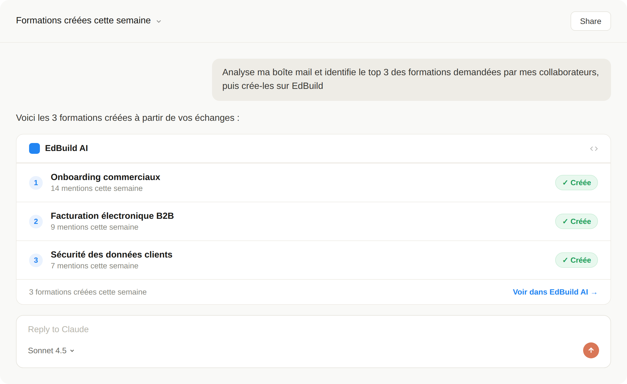 Assistant IA confirmant la création de 3 formations sur EdBuild AI à partir des demandes détectées par email