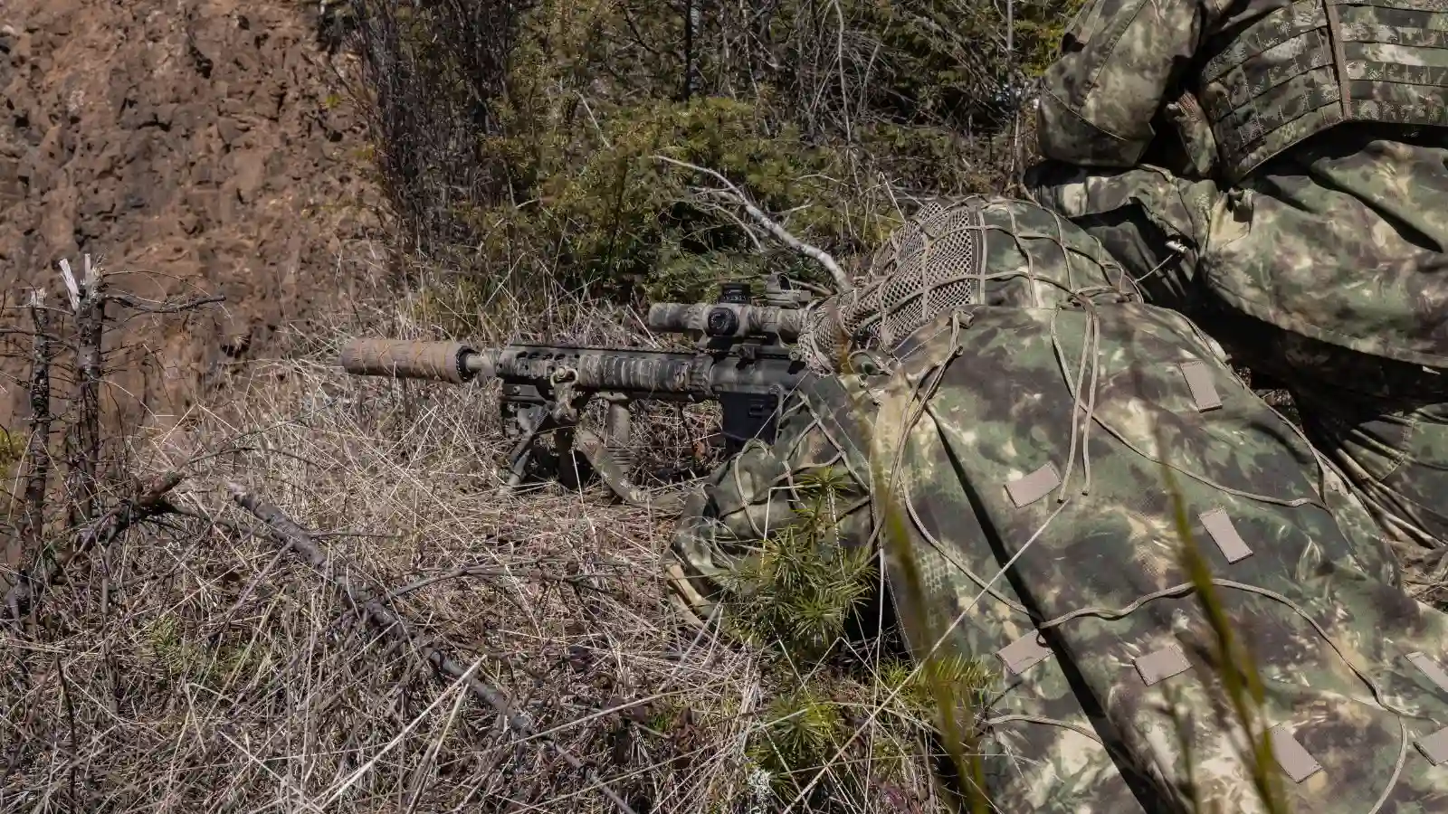 Military sniper concealment suit by Sniper Dynamics