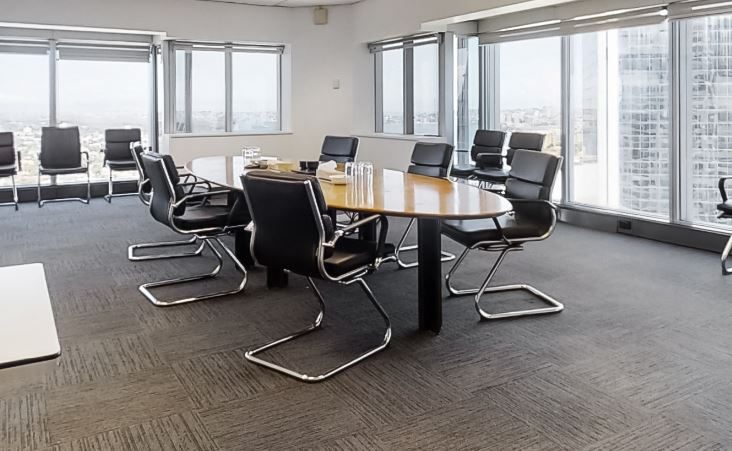 Commercial office boardroom photographed by UberRE