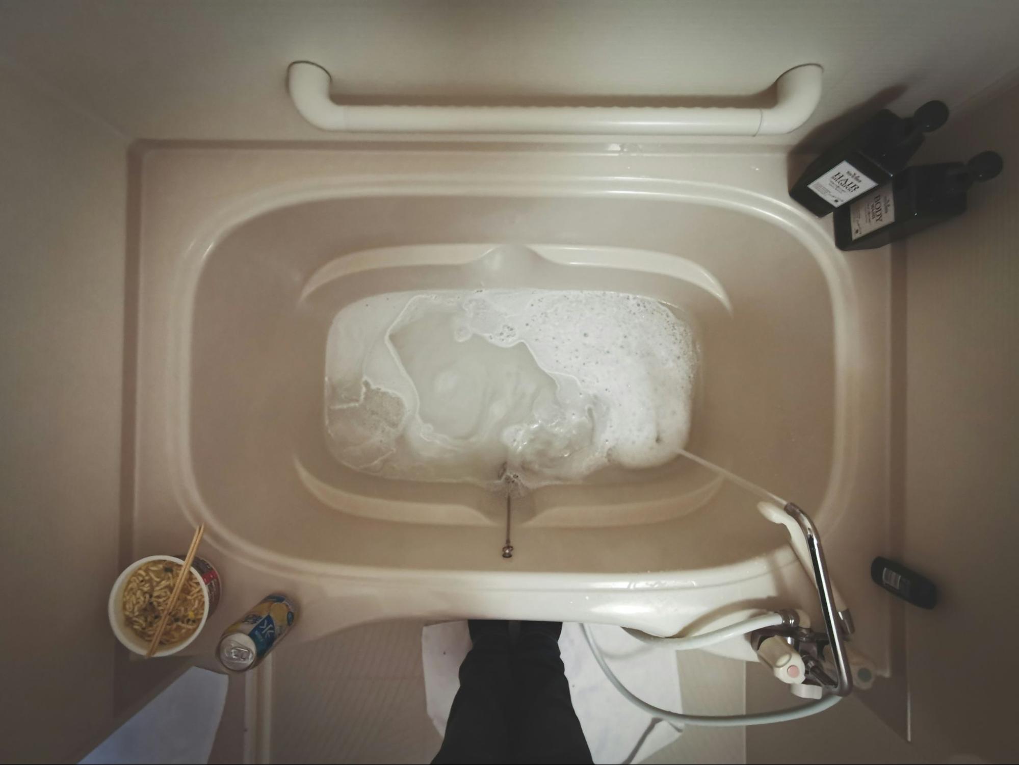 Qu'est-ce qui bloque vraiment votre drain d'évier?