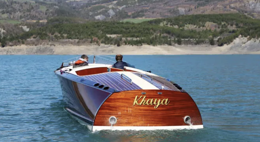 Felicità - bateau de luxe - craft - croisière privée sur la Seine - Paris - croisière d'exception - bateau en bois