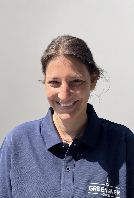 Photo de Charlotte Vallespir - Responsable capitaines chez Green River Cruises - croisières privées sur la Seine à Paris