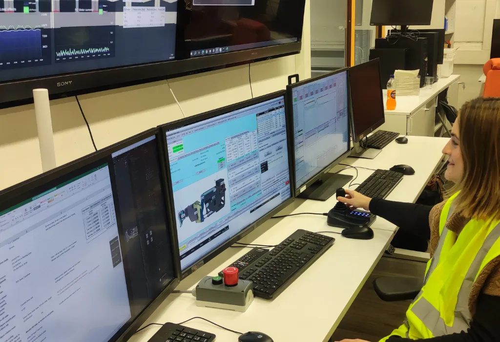 Person working in front of a screen