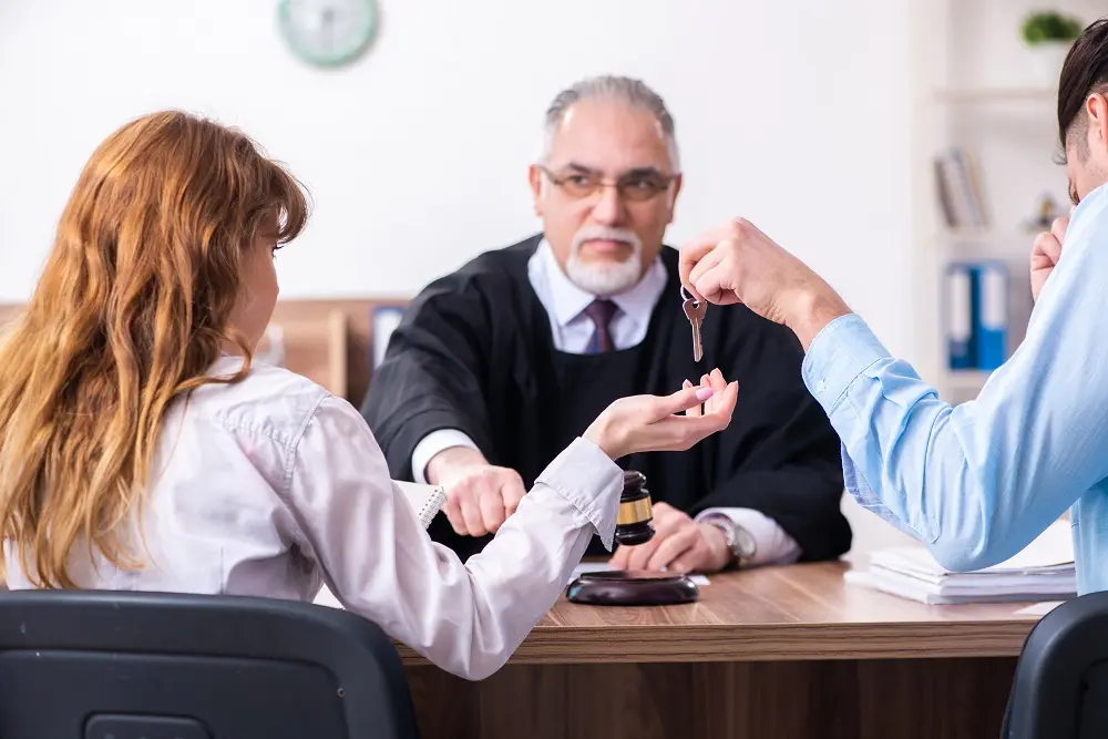 Сommunity property vs. separate property helps protect your assets. Property division attorneys provide guidance on Texas marital property laws and rights.