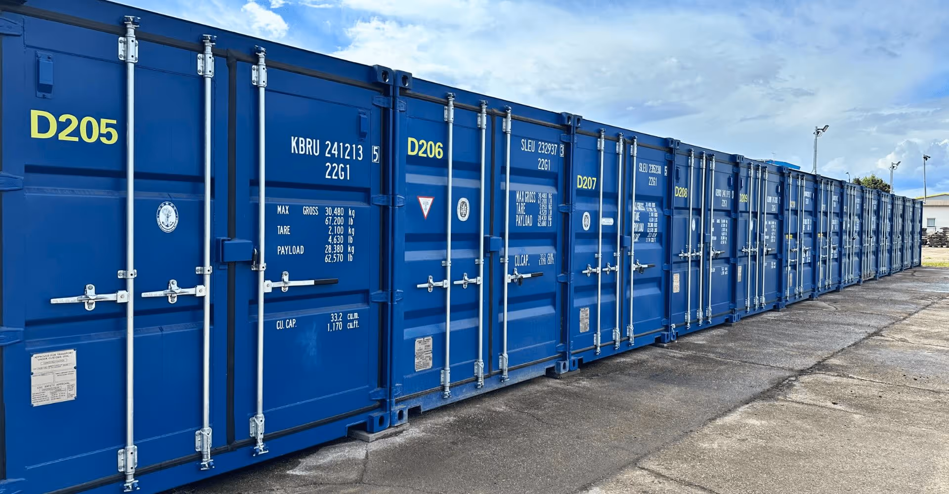 Lagerpark Lagercontainer Lagerraum Grundstück gesichert und überwacht