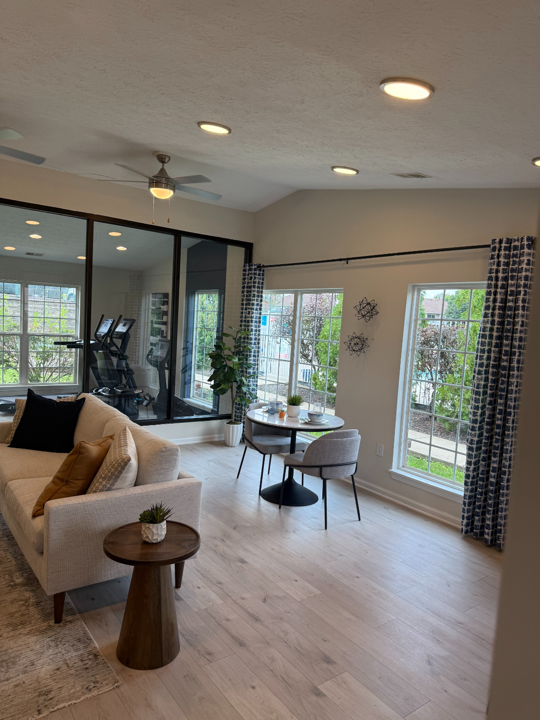 Community Lounge with sofa and table with chairs