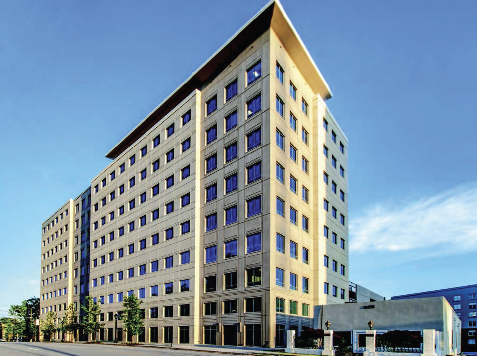 371 East Paces