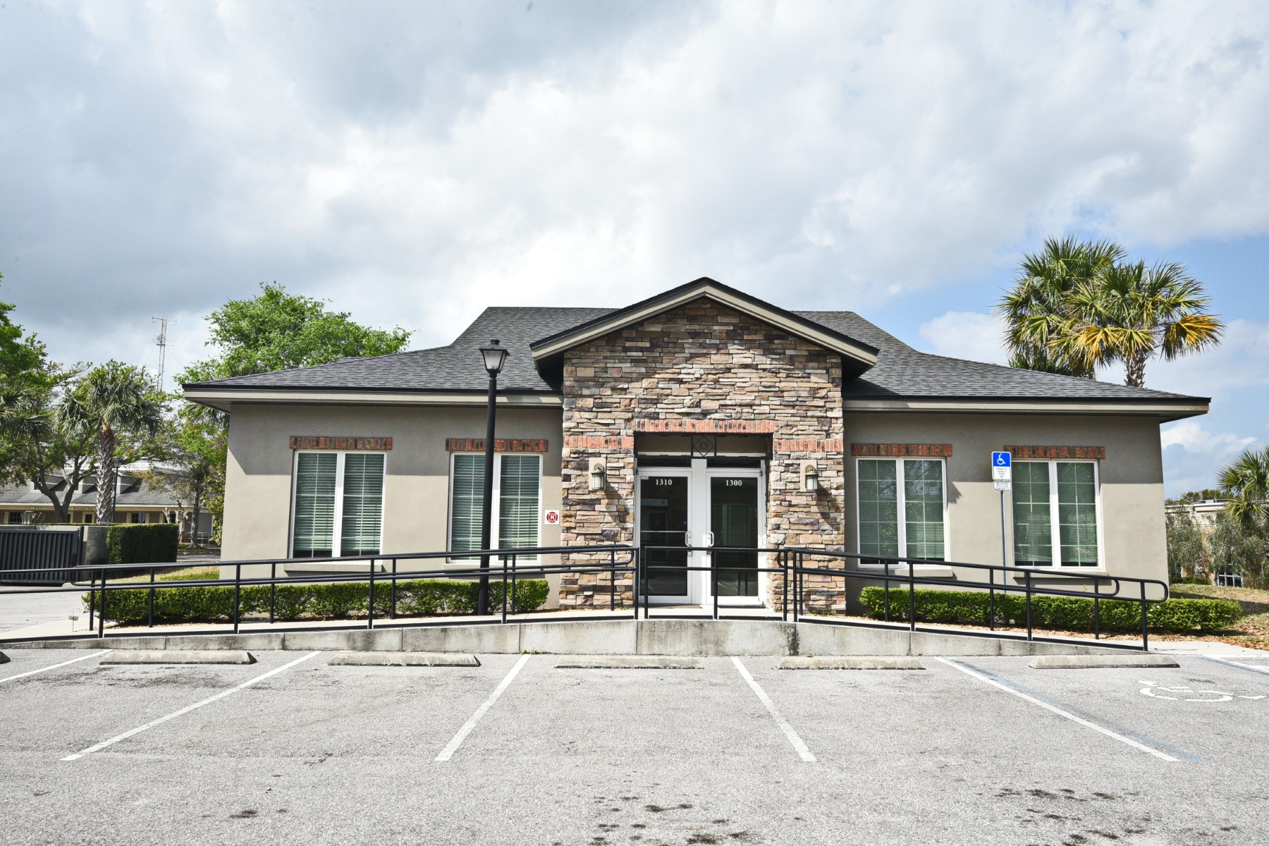 Williston Park Point Office Space