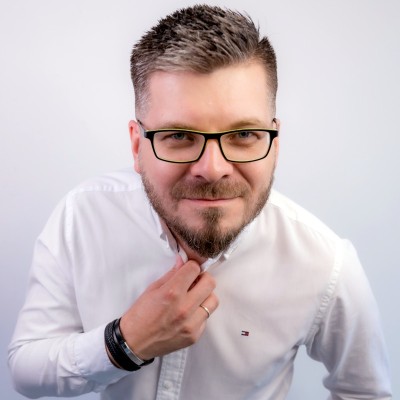 Pływanie w miliardowym basenie - czyli łowienie leadów na LinkedIn