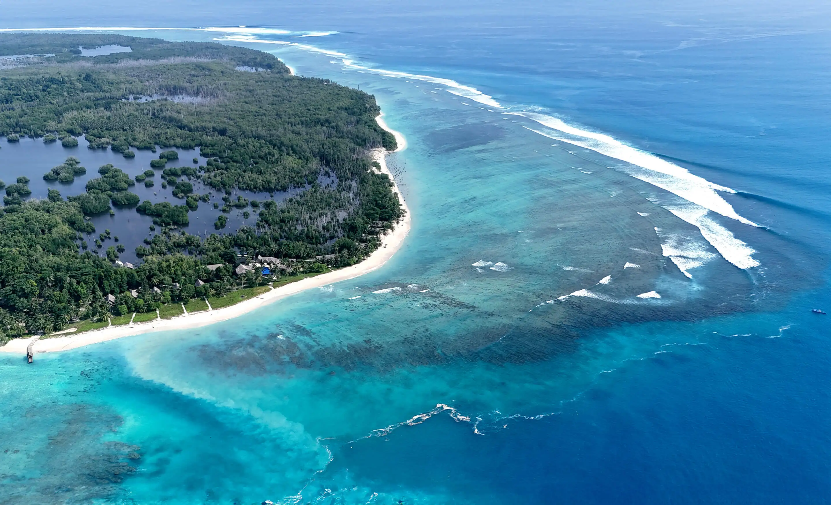 Indonesia Surf Resorts