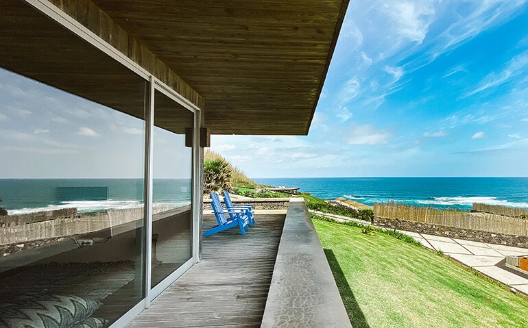 One Bedroom Blue & Green Villa SANTA BARBARA