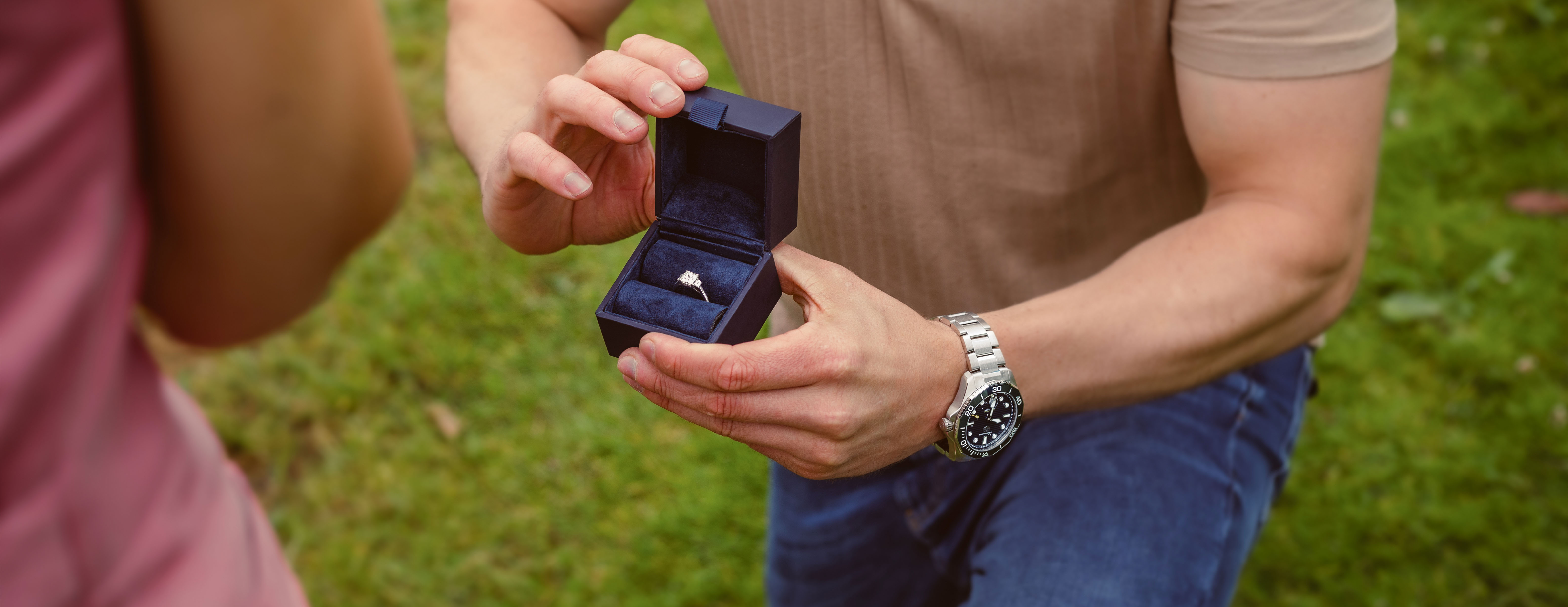 BANKS LYON JEWELLERS