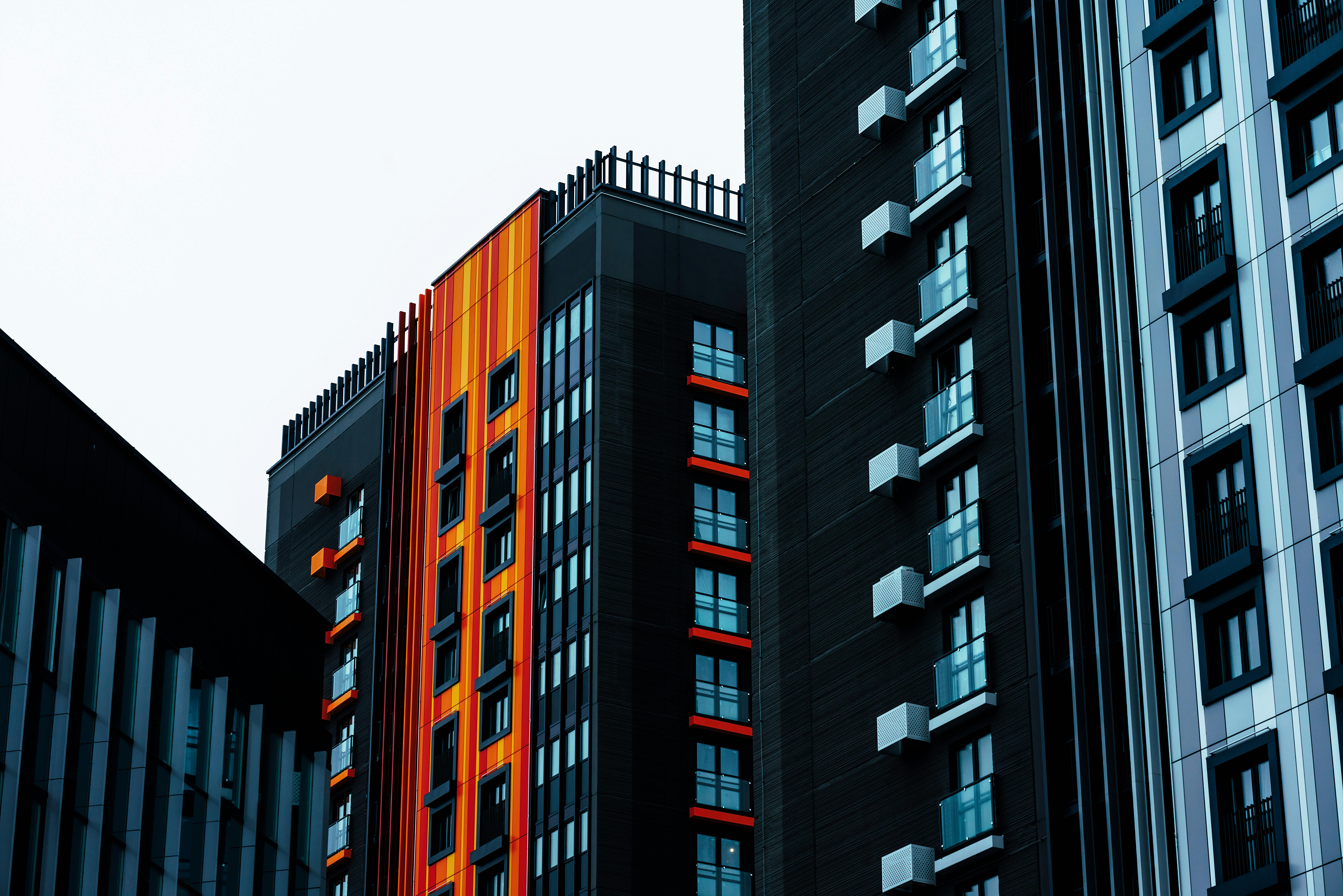 Blockchain e real estate in Italia: il confronto internazionale e le implicazioni per gli investitori