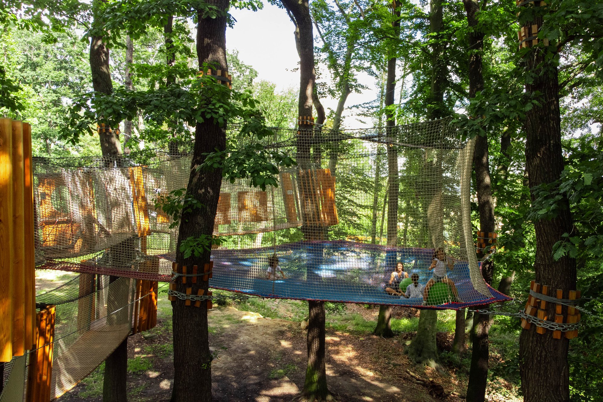 3D maze and net playground Osek