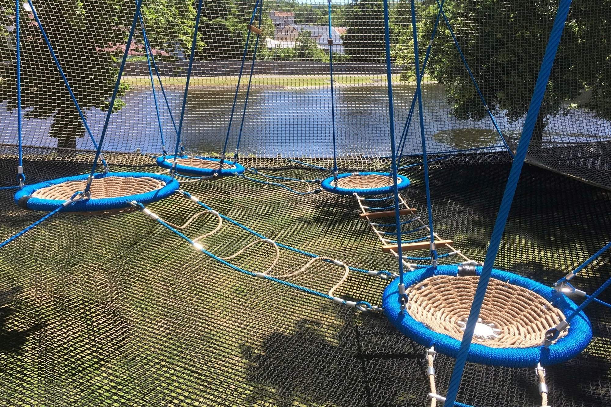 net attraction rolava