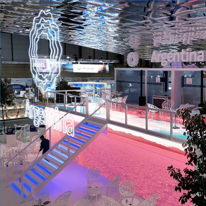 Fitur trade show booth