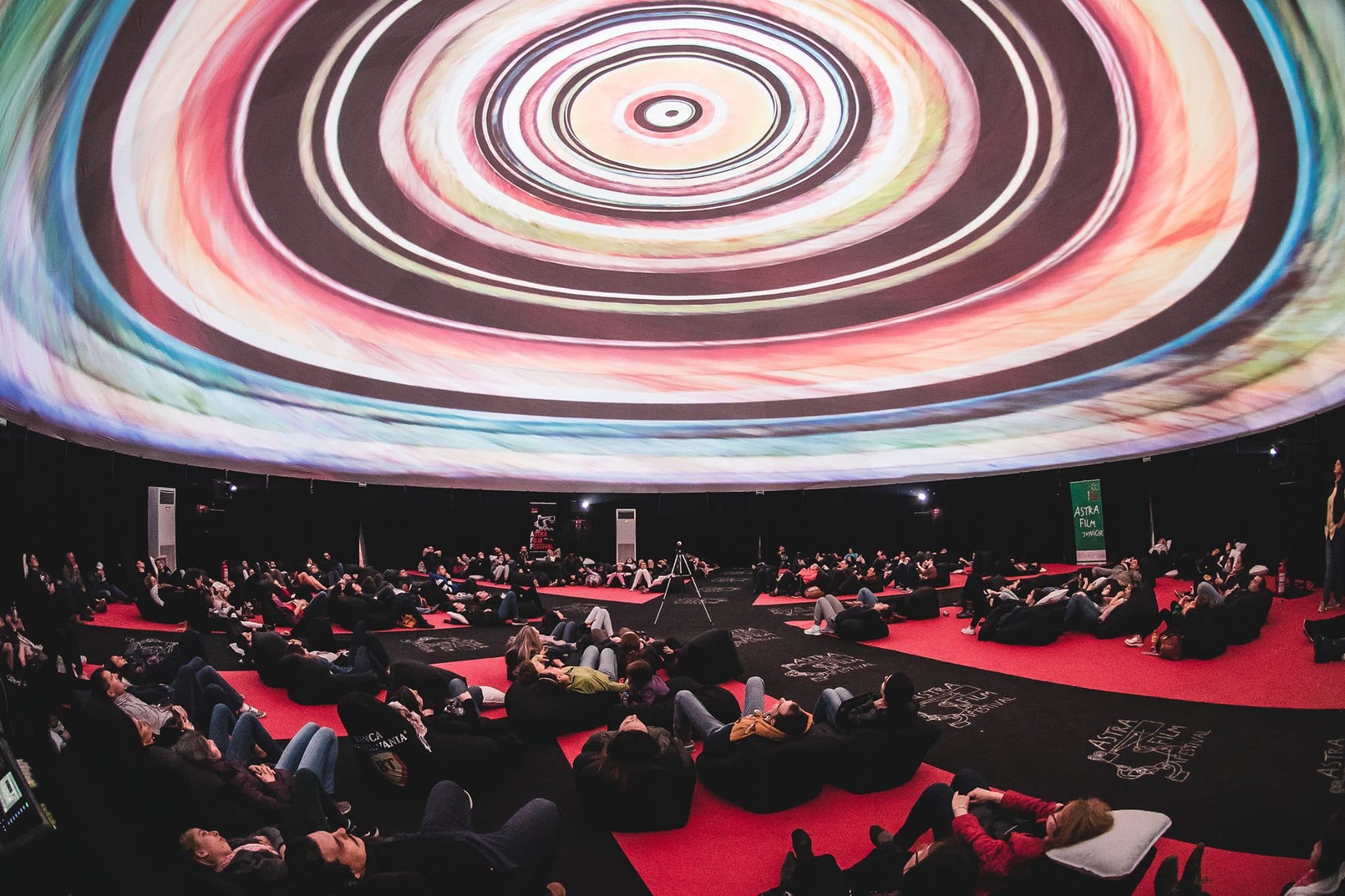360 degree projection system inside an immersive dome