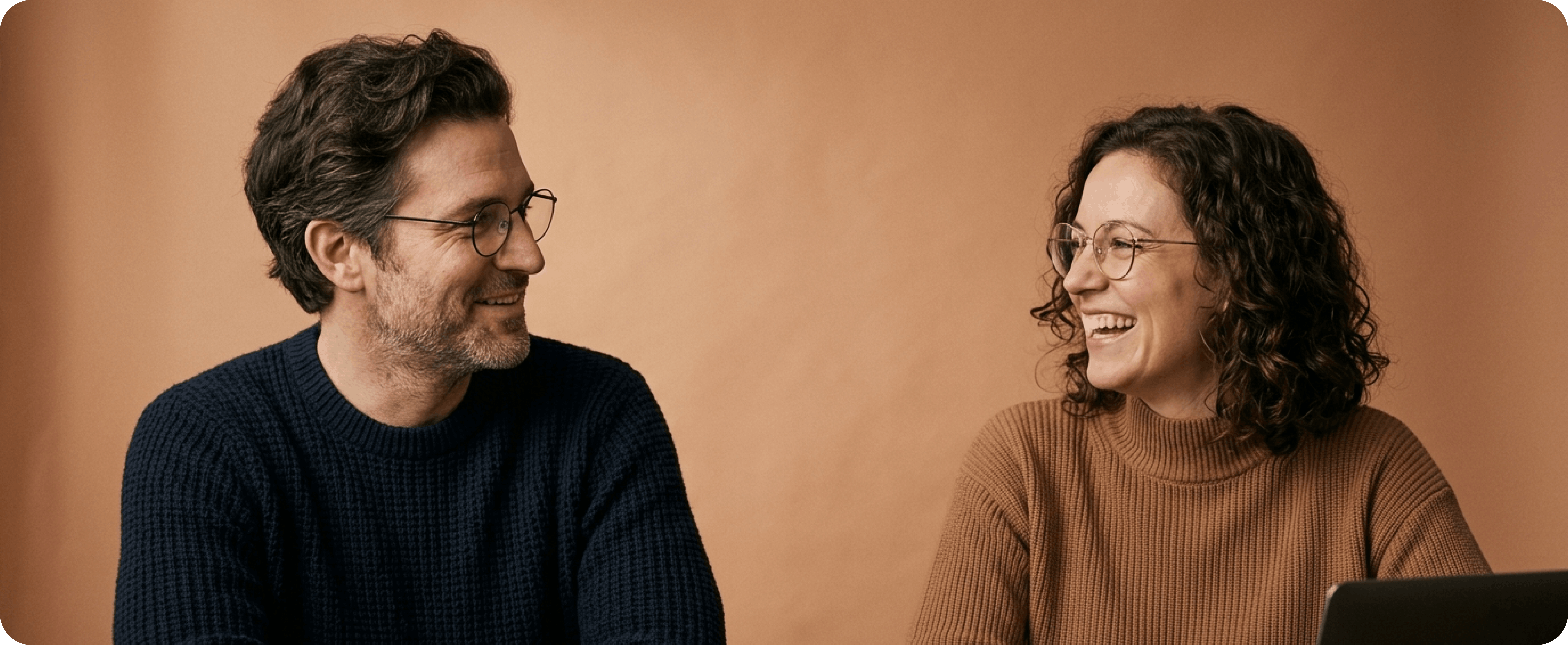 Two recruiters in conversation