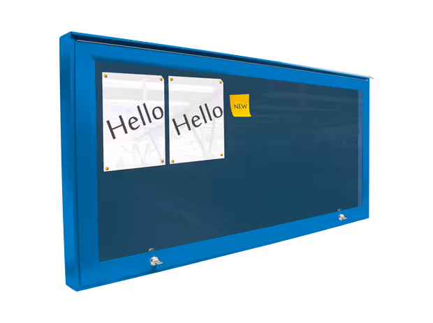 Un grand panneau d'affichage bleu.