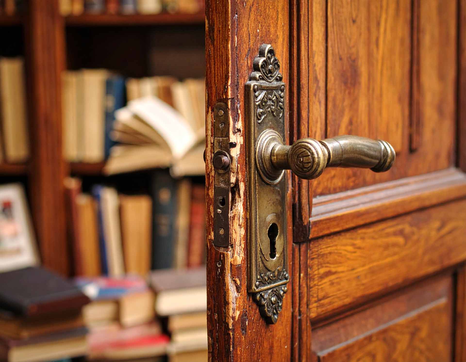 Broken vintage bookshop door lock and handle